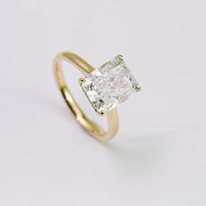 Radiant-Cut Diamond Solitaire Ring