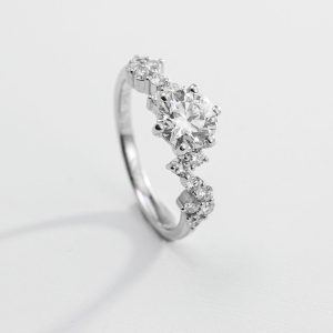 Round Brilliant Cluster-Shoulder Diamond Ring